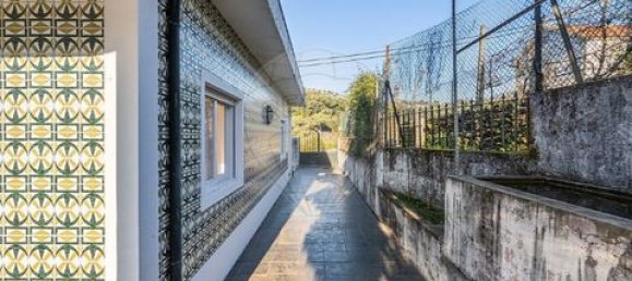 Вилла с 3 спальнями в Кабесейраш ди Башту, Португалия № 190109 17