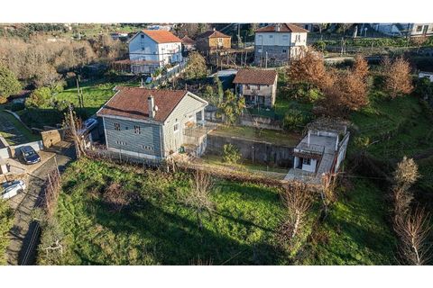 Вилла с 3 спальнями в Кабесейраш ди Башту, Португалия № 190109