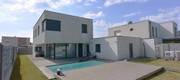 4 rooms House in Moosbrunn, Austria No. 219194 3