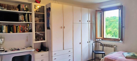 5 rooms House in Poggibonsi, Italy No. 5999 23