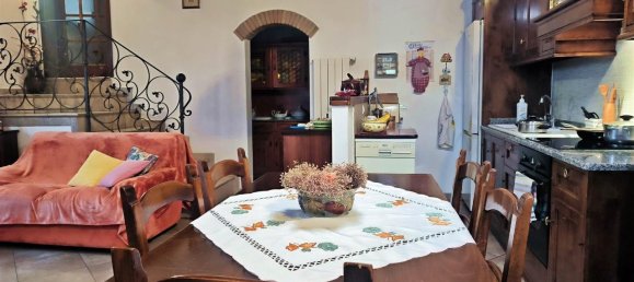 5 rooms House in Poggibonsi, Italy No. 5999 12