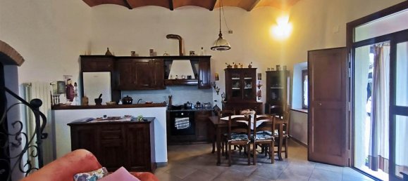 5 rooms House in Poggibonsi, Italy No. 5999 10