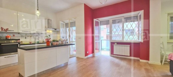 3 rooms Apartment in Rome, Italy No. 9651 28