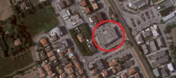140m² Office in Porto Sant'Elpidio, Italy No. 380191 3