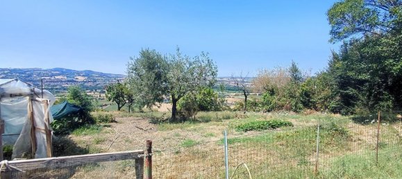 Casa de 7 habitaciónes en Colli al Metauro, Italy No. 269397 2