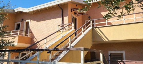 Apartamento de 2 habitaciónes en Campagnano di Roma, Italy No. 288553 4