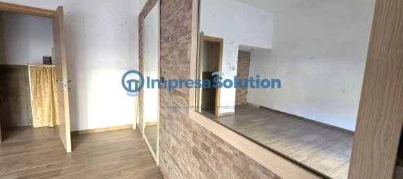 1-salle Propriété commerciale à Naples, Italy No. 349754 14