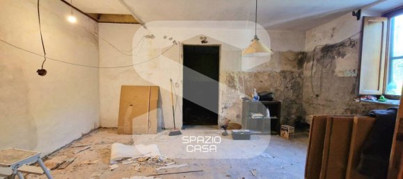 Apartamento de 2 dormitorios en Lucca, Italy No. 275163 10