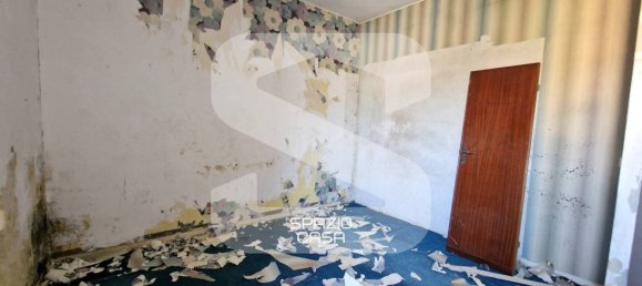 Apartamento de 2 dormitorios en Lucca, Italy No. 275163 17