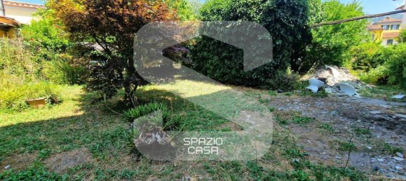 Apartamento de 2 dormitorios en Lucca, Italy No. 275163 20