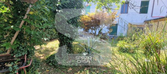 Apartamento de 2 dormitorios en Lucca, Italy No. 275163 9