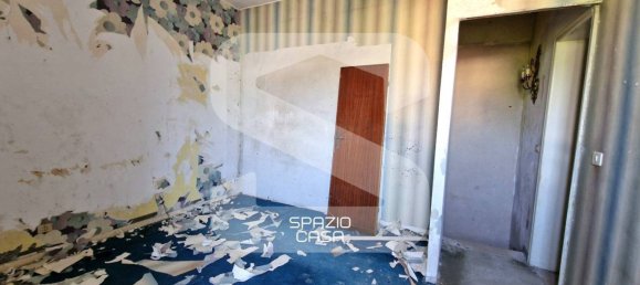 Apartamento de 2 dormitorios en Lucca, Italy No. 275163 18