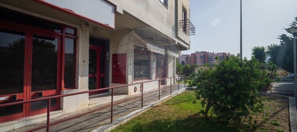 90m² Commercial property in Sintra, Portugal No. 247661 26