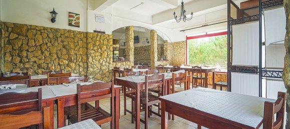 90m² Commercial property in Sintra, Portugal No. 247661 16