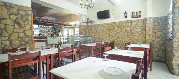 90m² Commercial property in Sintra, Portugal No. 247661 12