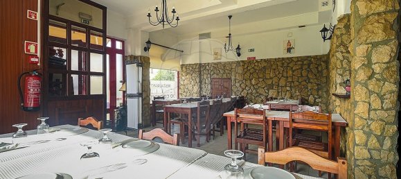 90m² Commercial property in Sintra, Portugal No. 247661 13