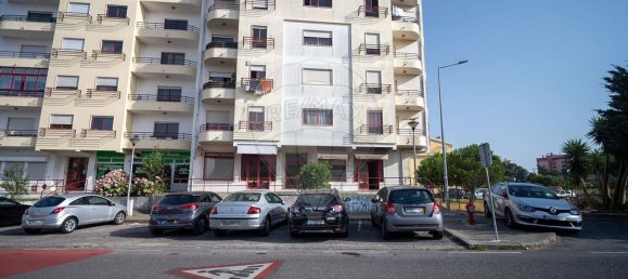 90m² Commercial property in Sintra, Portugal No. 247661 23