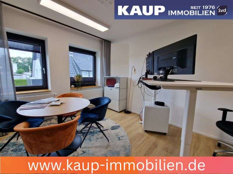 700m² Building in Gutersloh, Germany No. 115825