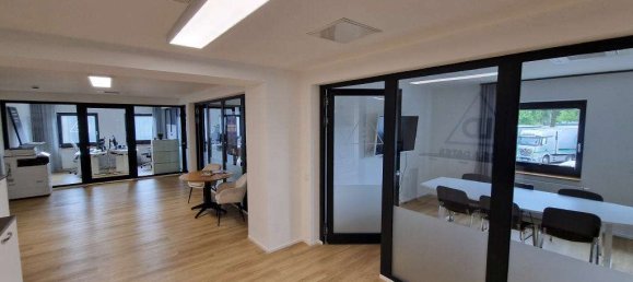 700m² Building in Gutersloh, Germany No. 115825 2