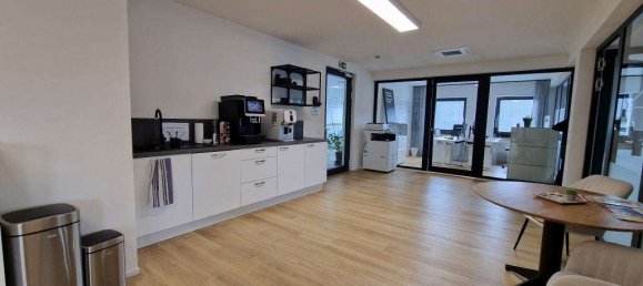 700m² Building in Gutersloh, Germany No. 115825 8