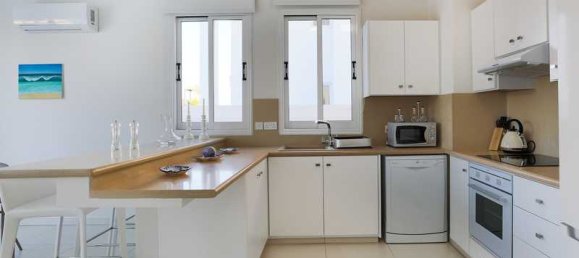 Villa de 3 dormitorios en Pernera, Cyprus No. 67313 8