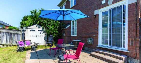 4 bedrooms House in Mississauga, Canada No. 672 5