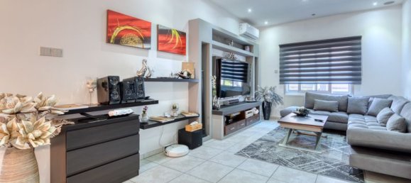 3 bedrooms Villa in Aradippou, Cyprus No. 9441 10