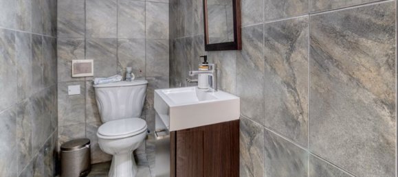 3 bedrooms Villa in Aradippou, Cyprus No. 9441 11