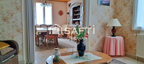 2 bedrooms House in Marcilly-le-Hayer, France No. 247848 6