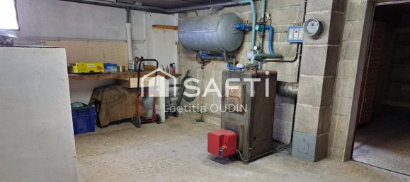 2 bedrooms House in Marcilly-le-Hayer, France No. 247848 9