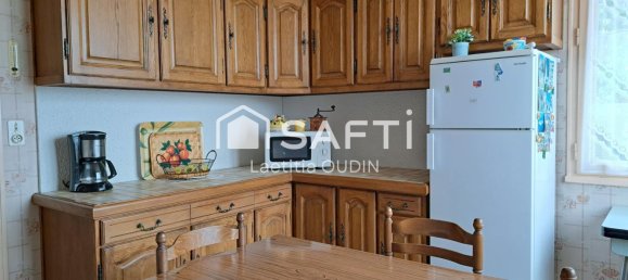 2 bedrooms House in Marcilly-le-Hayer, France No. 247848 3