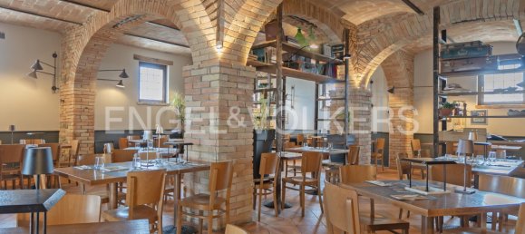 Edificio de 12 dormitorios en Perugia, Italy No. 107494 6