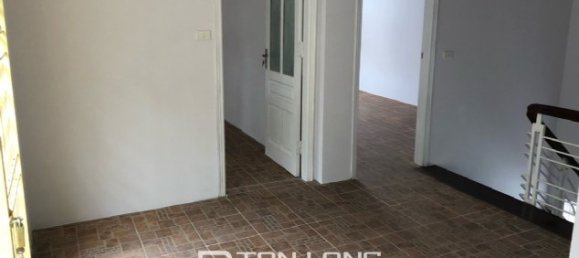 4 bedrooms House in Tay Ho, Vietnam No. 468 16