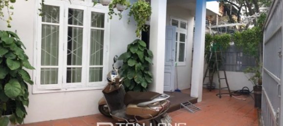 4 bedrooms House in Tay Ho, Vietnam No. 468 2