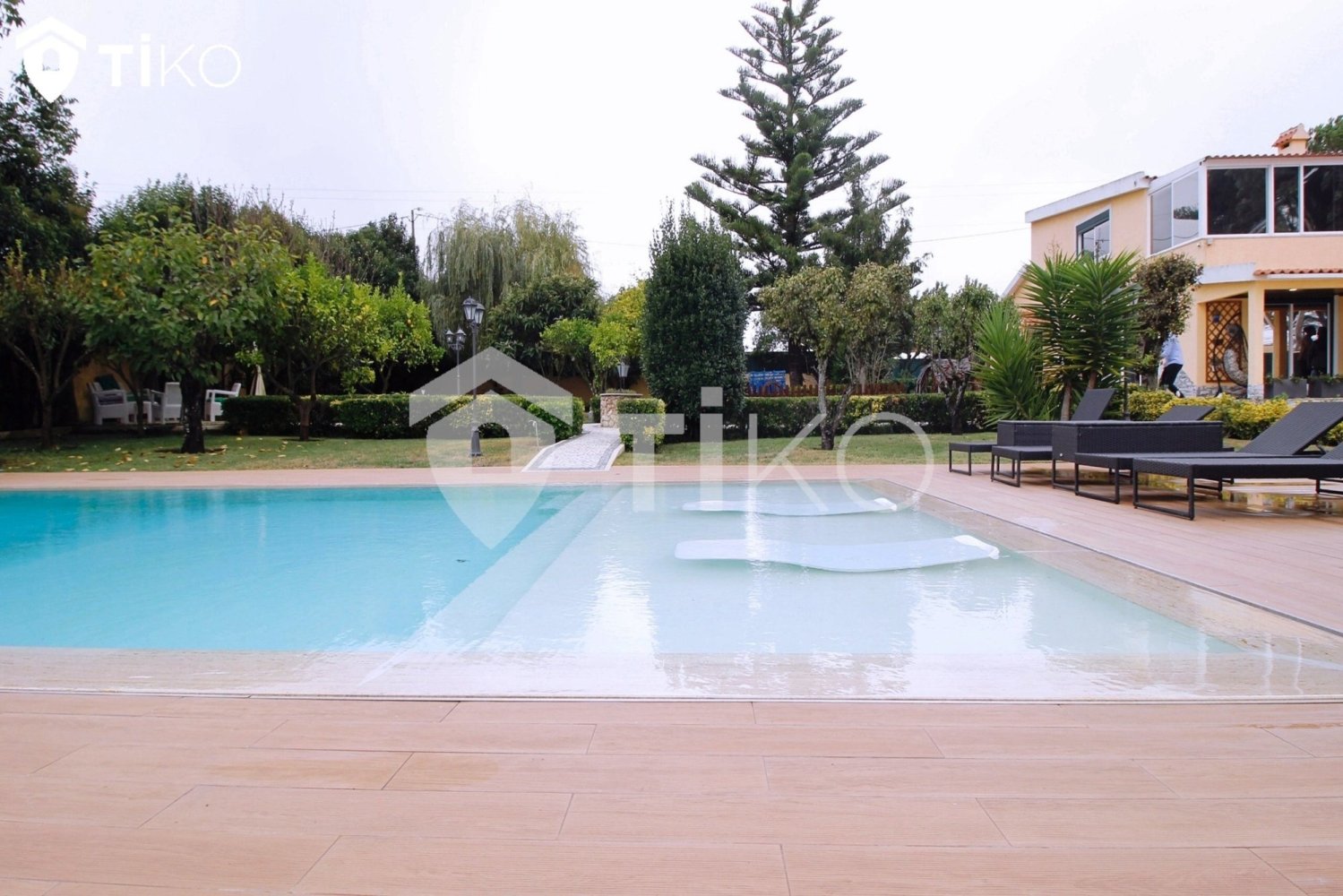 3 bedrooms Land in Sintra, Portugal No. 147987