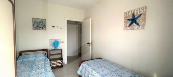 3 rooms Apartment in Campomarino, Italy No. 21308 13