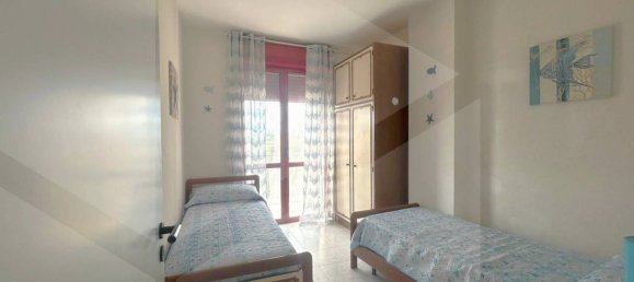3 rooms Apartment in Campomarino, Italy No. 21308 12
