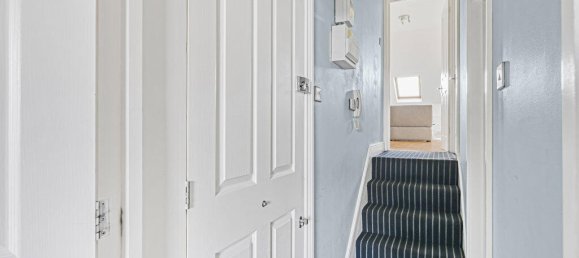 1 bedroom Apartment in London, United Kingdom No. 8732 14