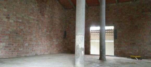 Склад 306м² в Медезано, Италия № 67430 11