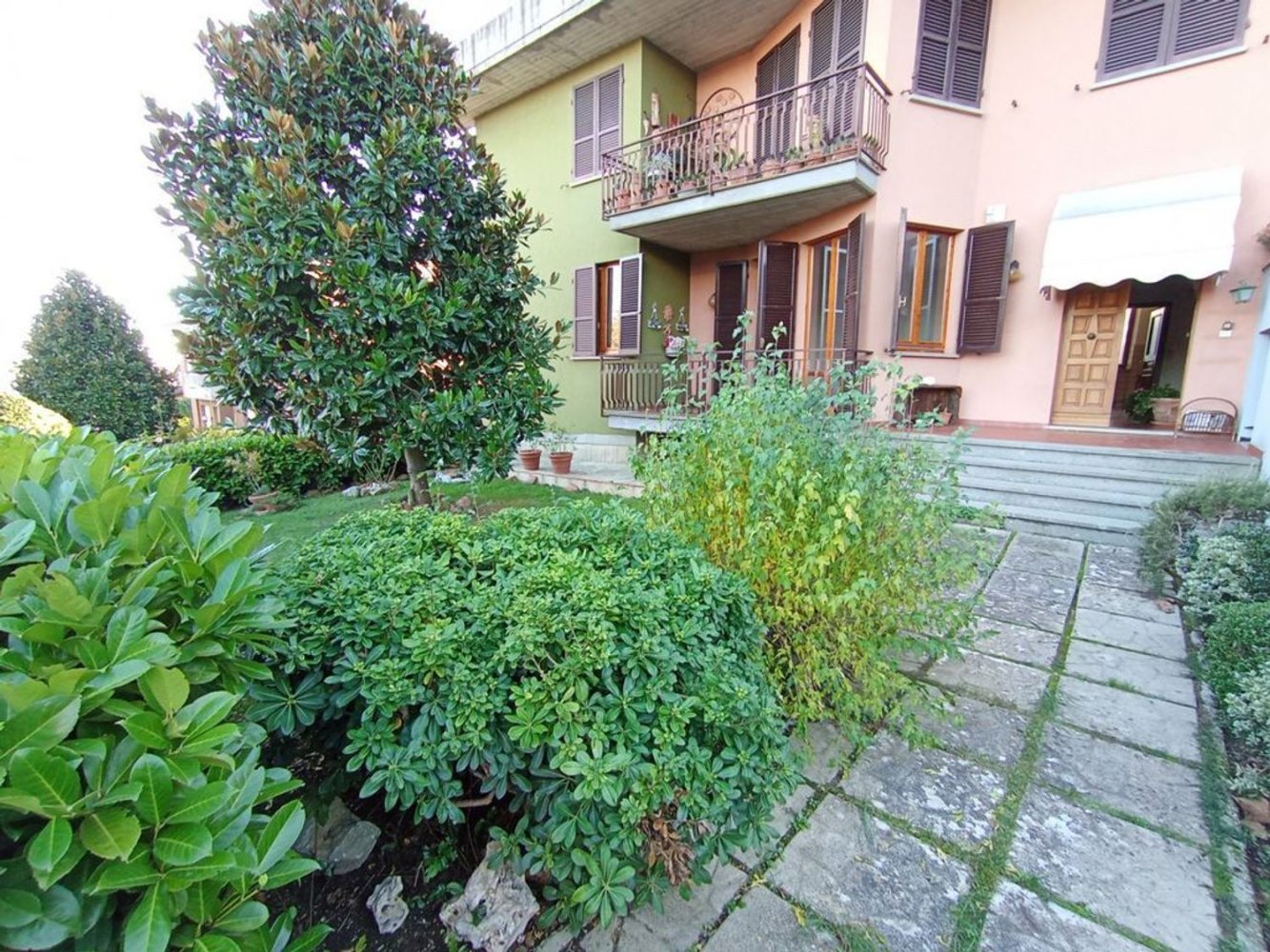 5-salle Appartement à Foiano della Chiana, Italy No. 228014