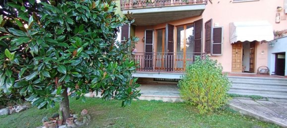 5-salle Appartement à Foiano della Chiana, Italy No. 228014 2