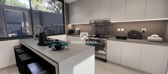 4 Schlafzimmer Villa in Tilal City, UAE, Nr. 16819 12