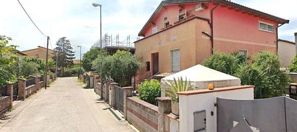 3 bedrooms Apartment in Foligno, Italy No. 310840 21