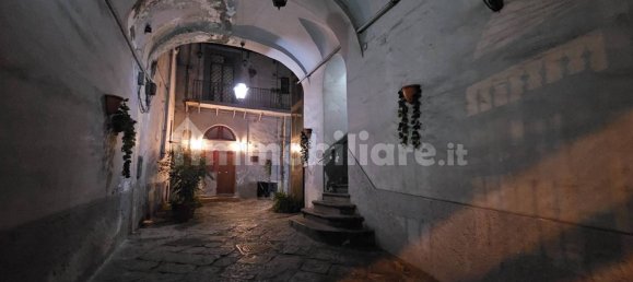 1 Schlafzimmer Wohnung in Naples, Italy, Nr. 319146 12