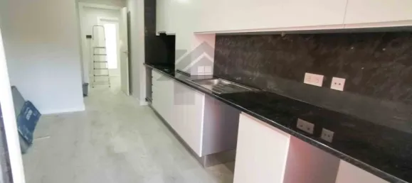 3 bedrooms House in Lagoa, Portugal No. 124057 2