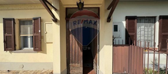 Casa de 5 divisões em Tuoro sul Trasimeno, Italy N.º 5154 23