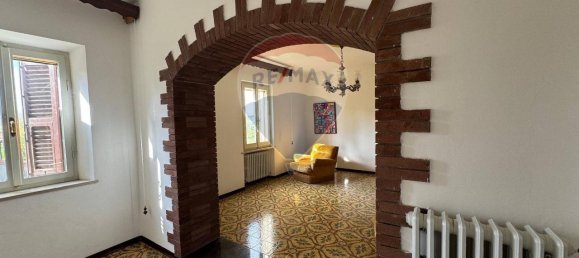 Casa de 5 divisões em Tuoro sul Trasimeno, Italy N.º 5154 46