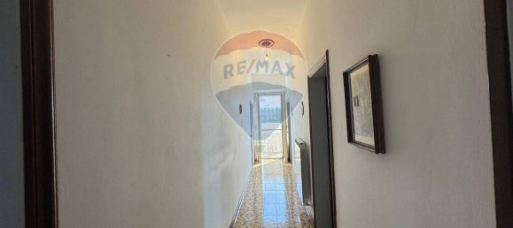 Casa de 5 divisões em Tuoro sul Trasimeno, Italy N.º 5154 41