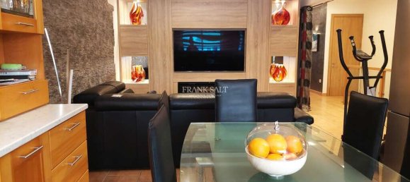 3 غرف نوم طابقين في Santa Venera, Malta رقم 2333 5