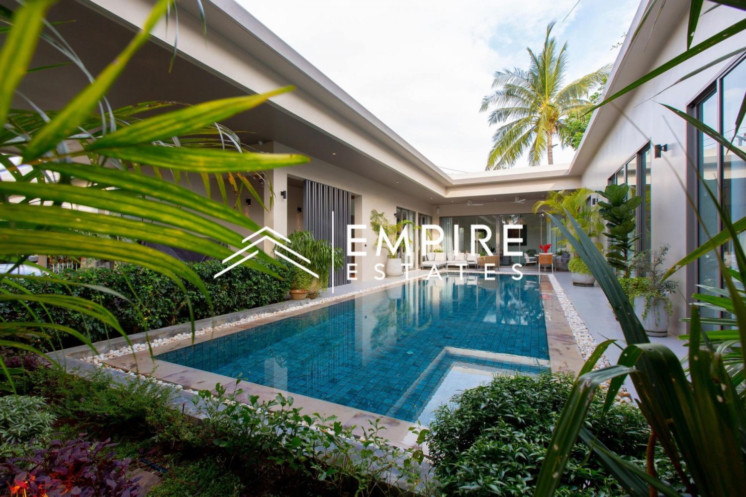 3 bedrooms Villa in Bang Tao, Thailand No. 5944